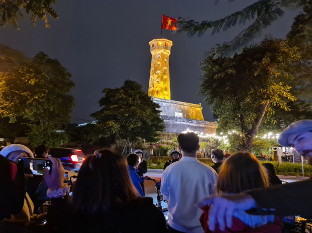 Night bicycle Tour Thang Long-Ha Noi 02